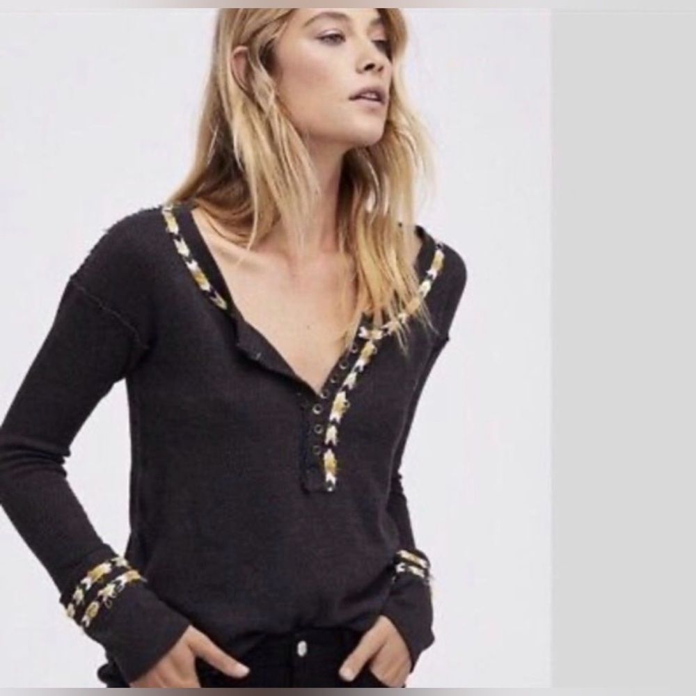 Free People We the Free UO Black Thermal Long Sleeve Henley Shirt Wm Sz Medium,